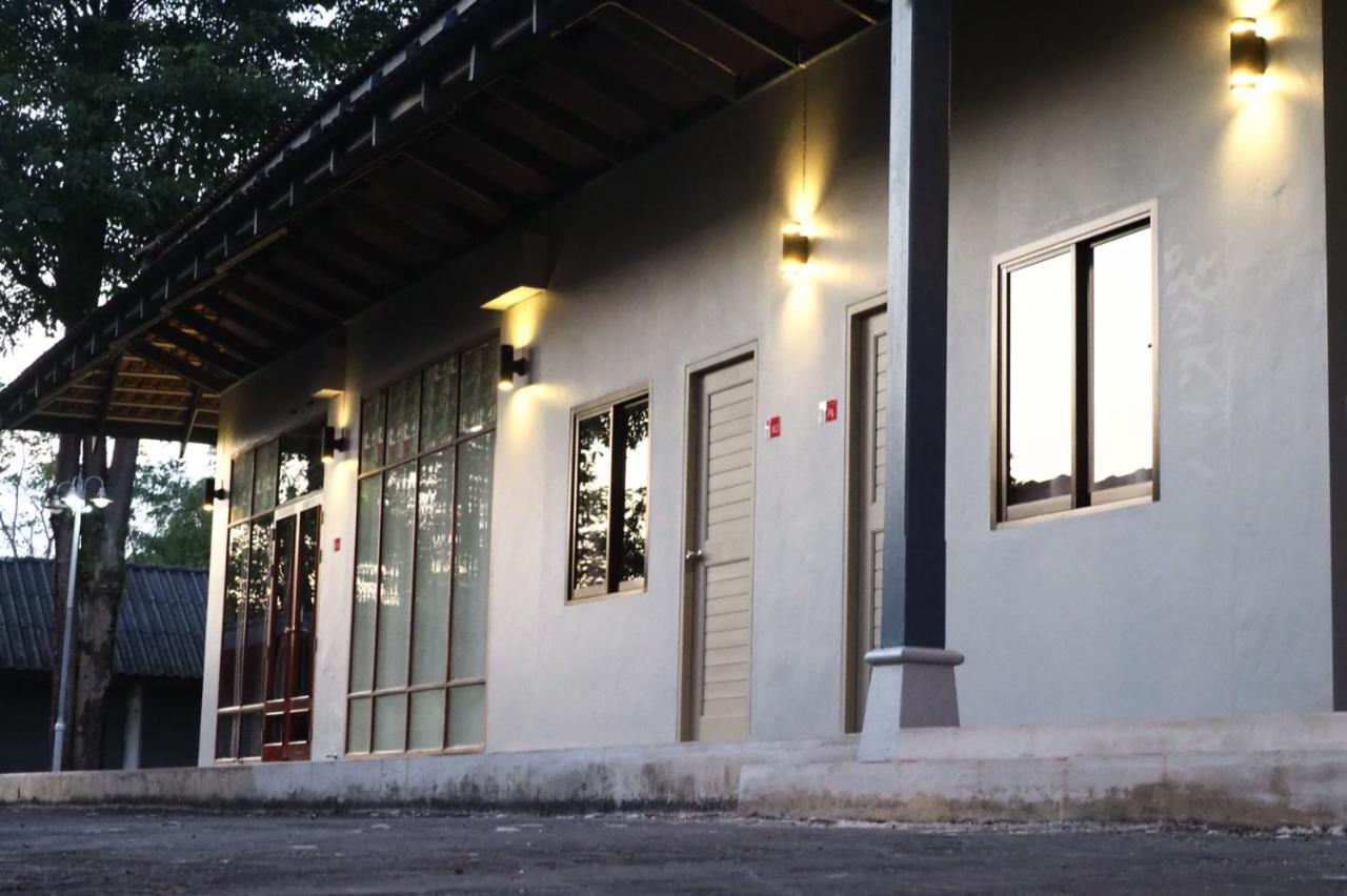 We Hostel Khaolak Khao Lak Exterior photo